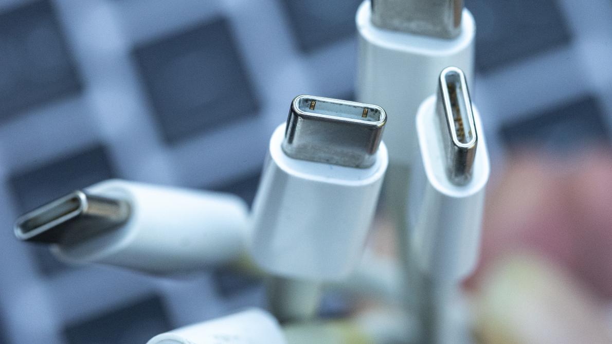 Chargeurs USB-C : pourquoi tous ne sont pas interchangeables et quels sont les risques - RIF informatique