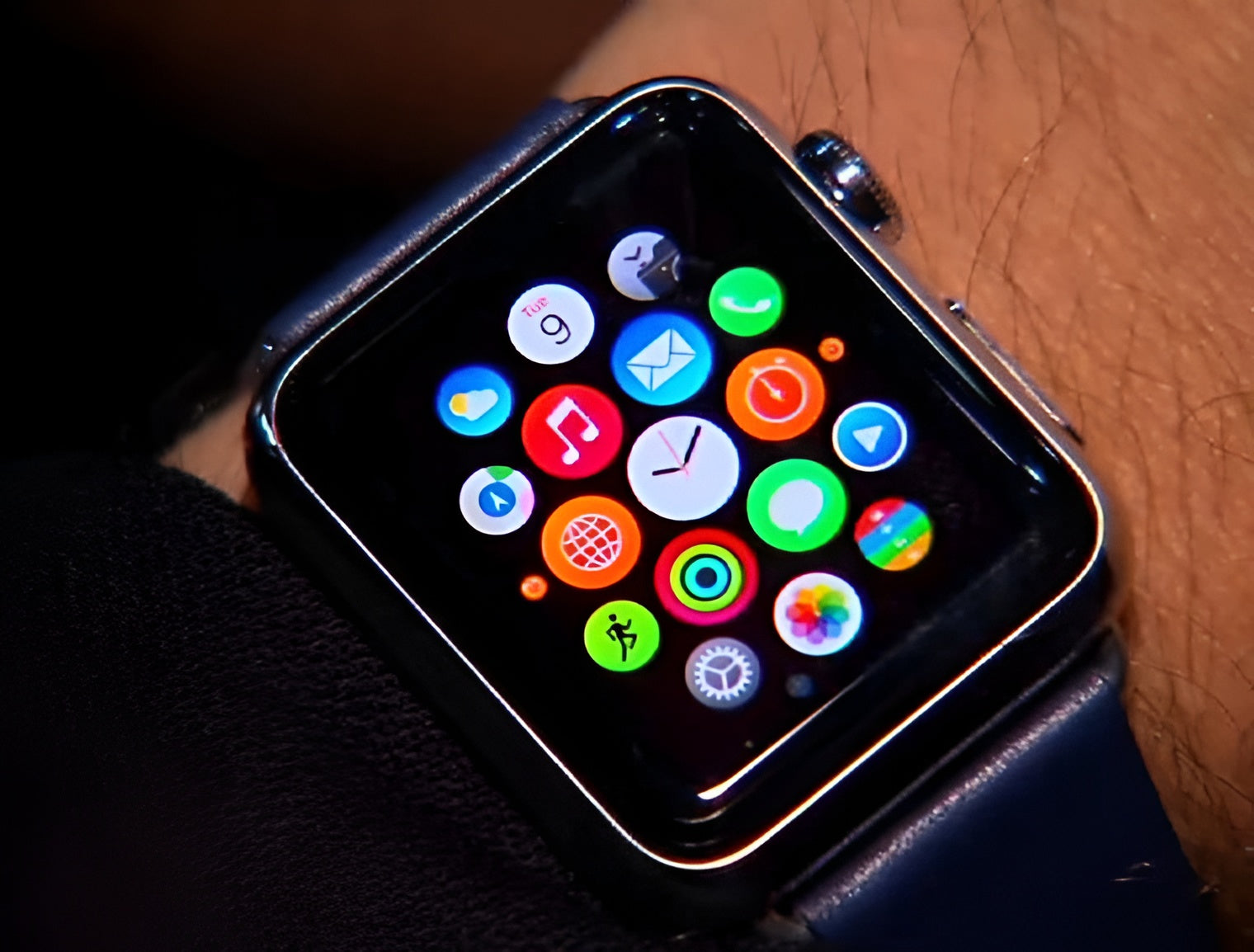 Réparation Apple Watch & Montres Connectées à Villeurbanne | RIF Informatique